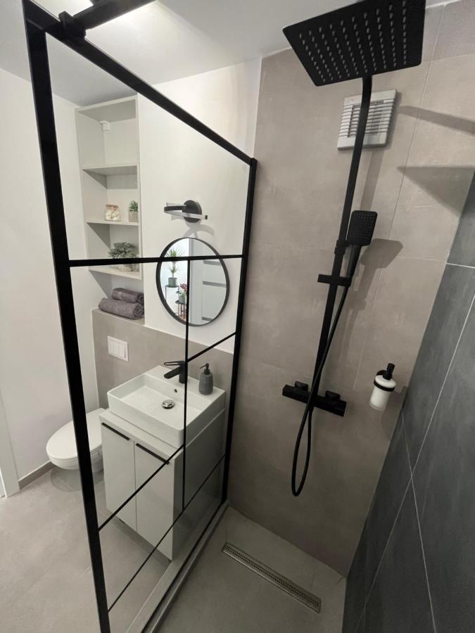 C & A Apartments Cluj-Napoca Eksteriør bilde